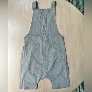 Grey Label kids Salopette Shortleg Romper, size 5-6 years